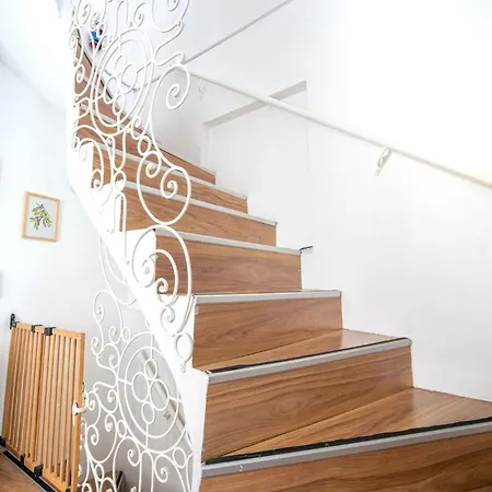 Semesterbostad Unique 4-level In The Heart Of Besiktas Istanbul